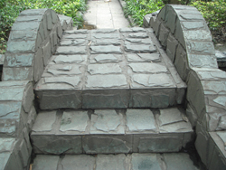 Bridge leading to the vegetarian restaurant at Wenshu Temple in Chengdu