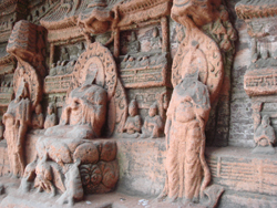 Carving detail on the steps leading down to the feet of the Great Buddha