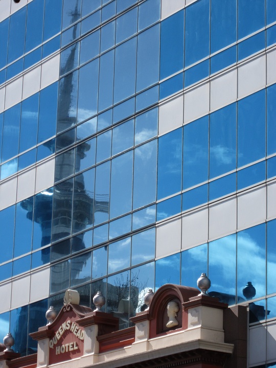 Auckland - reflection of Sky Tower