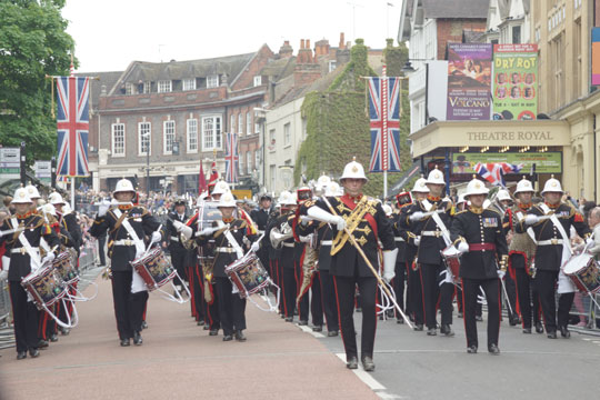 Windsor - Diamond Jubilee Military pageant